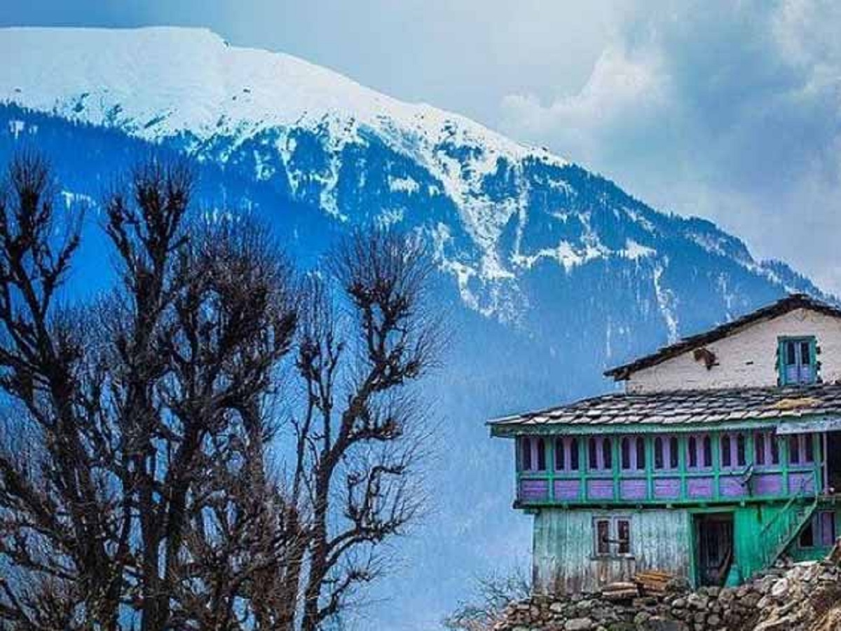 Travel Tips: Kasol is a great place to spend romantic time with your partner on Valentine's Day