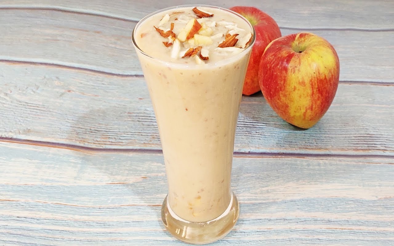 Recipe Tips: You can also make apple shake at home, it is very healthy