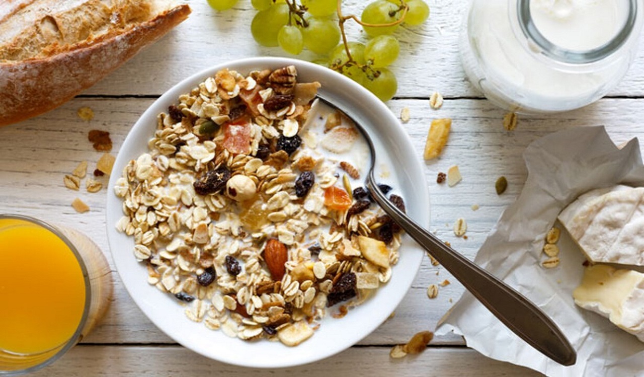 Recipe Tips: You can make healthy pistachio oats for breakfast