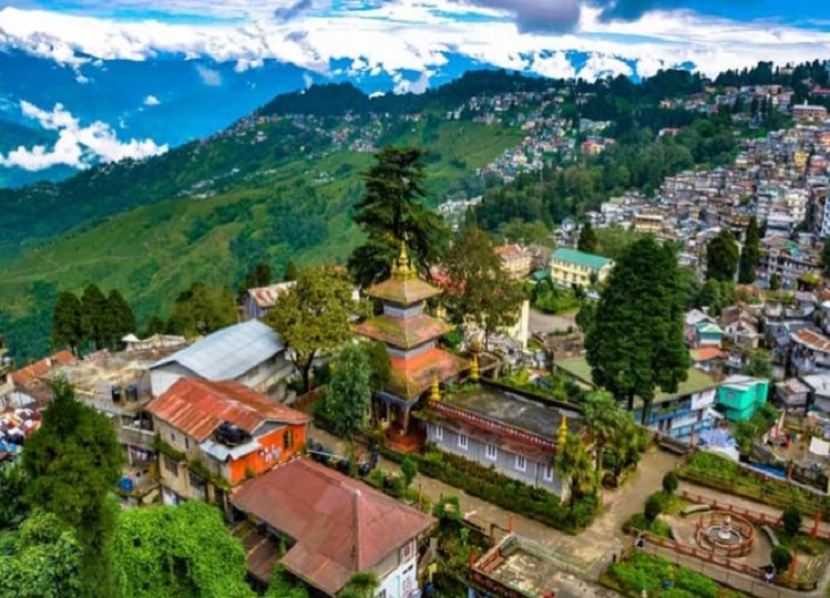 Travel Tips: Darjeeling is a wonderful place for honeymoon, make a plan to visit