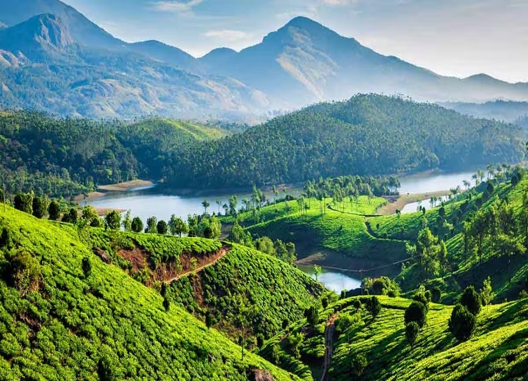 Travel Tips: This time you can go to Kerala with your family, you will be happy seeing the beauty.