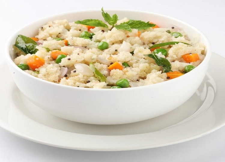 Recipe Tips: If you want to enjoy breakfast then you can also make curd bread upma.