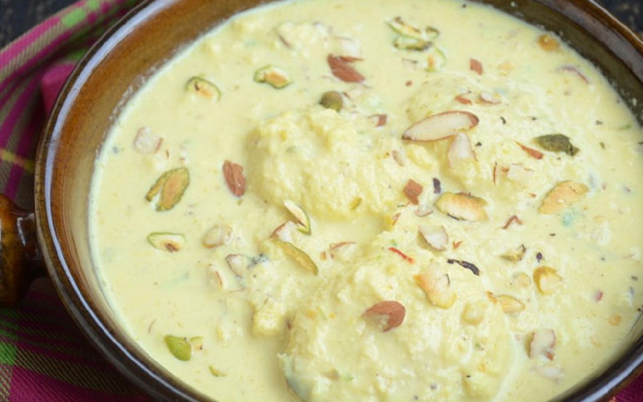 Recipe of the Day: Enjoy Paneer-Bread Rasmalai on Diwali, this is the recipe