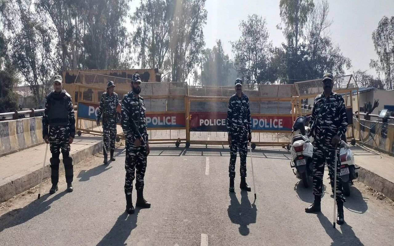 Farmers' protest: Delhi's borders sealed before farmers' march, Section 144 imposed at many places