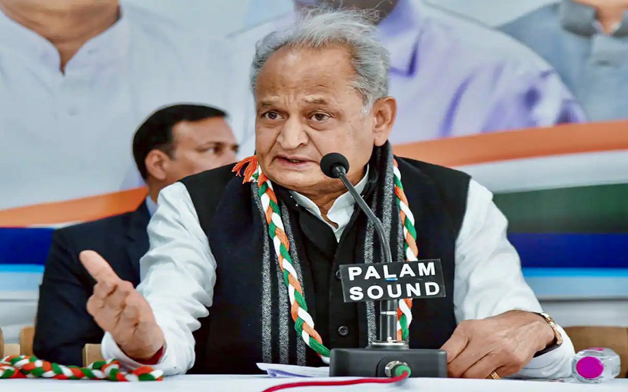 Rajasthan: Former CM Ashok Gehlot targeted Modi government regarding Bharat Ratna, said rules were broken.