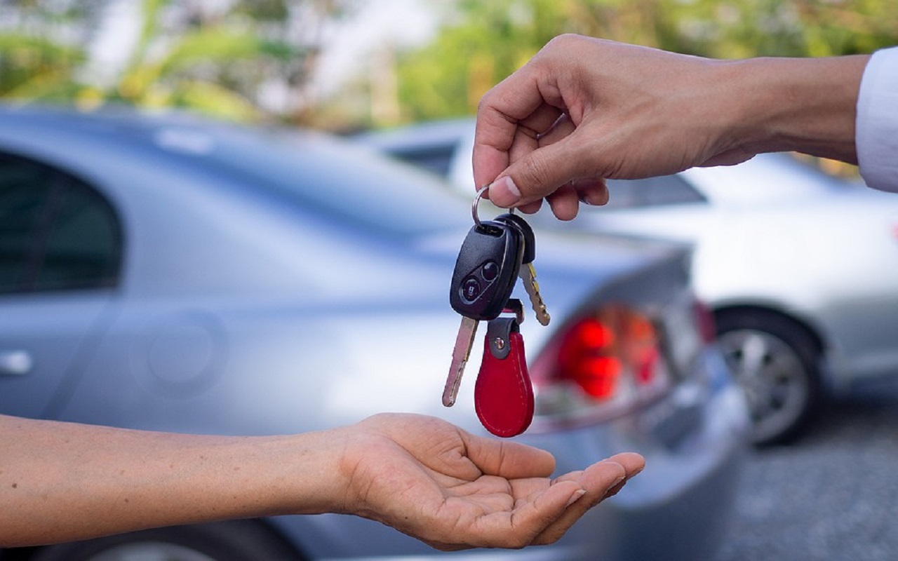Utility News: If you are selling your old vehicle then keep these things in mind
