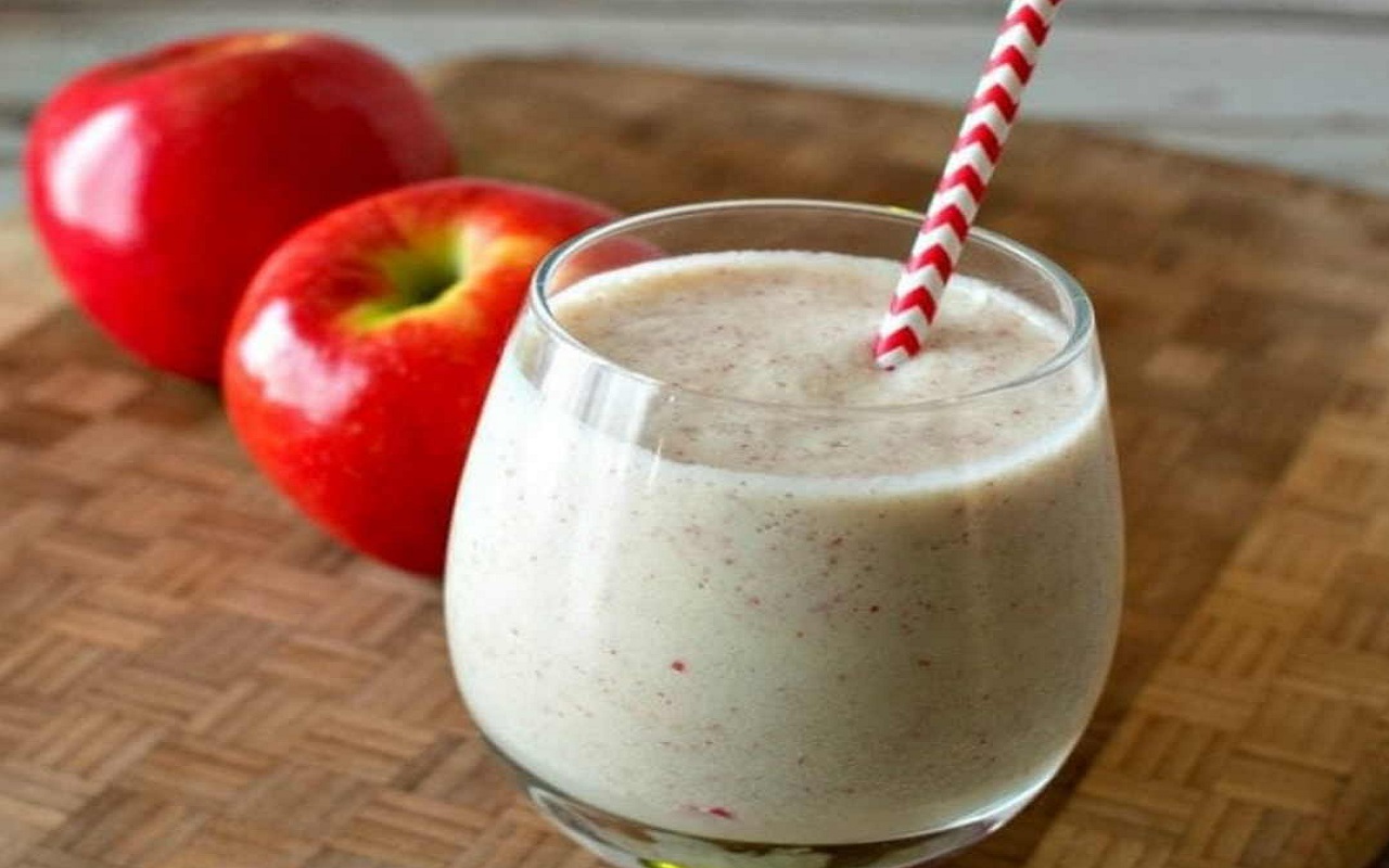 Summer Recipe: You too can make healthy drink apple shake for kids