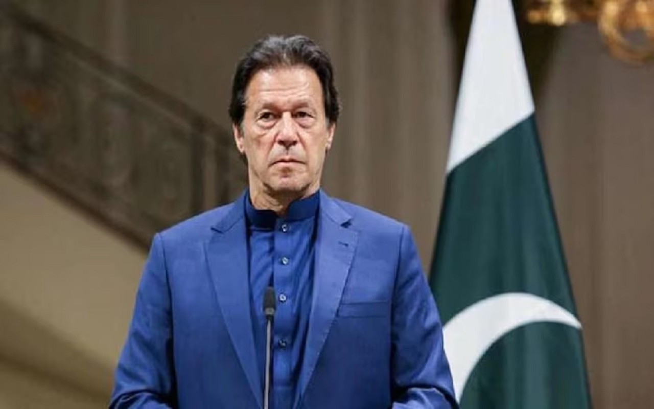Pakistan: Illegal arrest of Imran Khan, released by court, kept in security