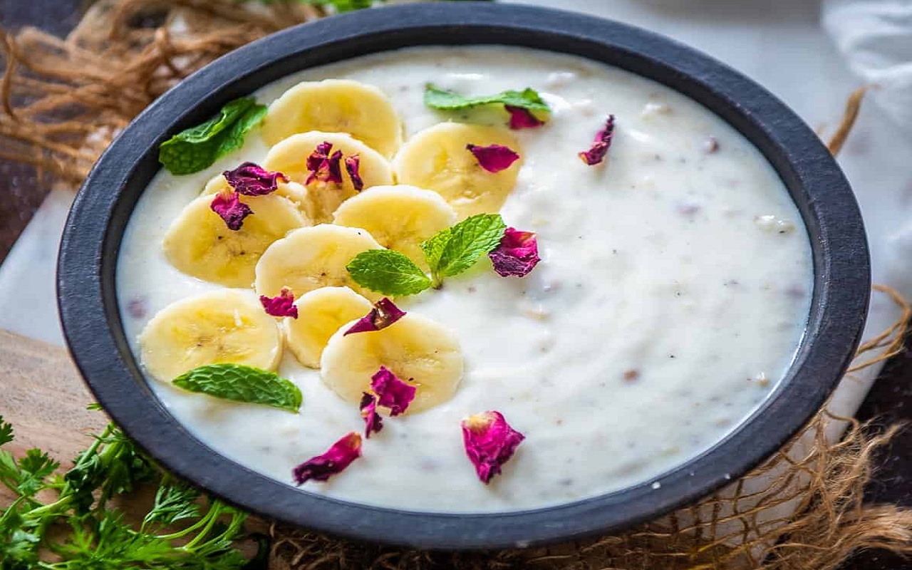 Recipe Tips: You can also make Banana Raita for lunch, the taste will touch your heart