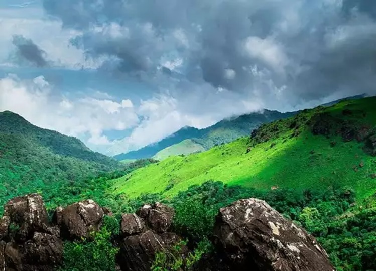 Travel Tips: These places look no less than heaven during the monsoon season, make a plan to visit