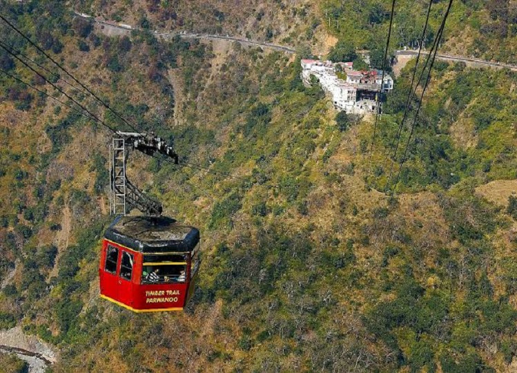 Travel Tips: You can also go to Kasauli with your family.