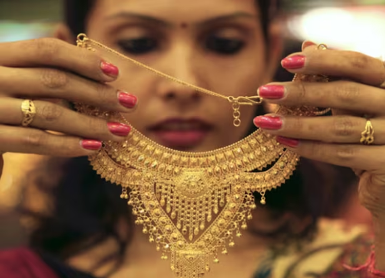 Gold Rate Rises In India: This is the price of 22 carat gold on September 12, click to know the price of your city