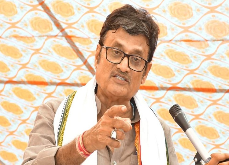 Rajendra Rathore has now said this big thing about the Modi government at the center