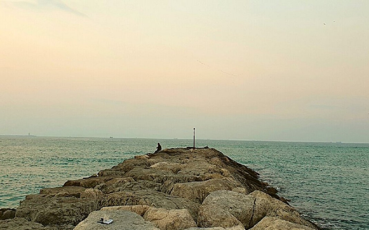 Travel Tips: Sharjah's Al Khan Beach is very beautiful, an amazing view is seen in the evening
