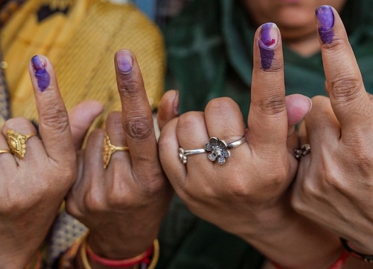 Lok Sabha Elections: Today the fate of these veterans including Akhilesh will be captured in EVM, fourth phase of voting is going on