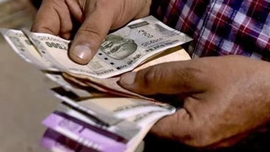 7th Pay Commission: Central employees will get bumper benefit this month, big update regarding DA