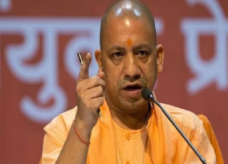 Uttar Pradesh Chief Minister Yogi Adityanath gave a befitting reply to Kharge, said- I am a Yogi and a...