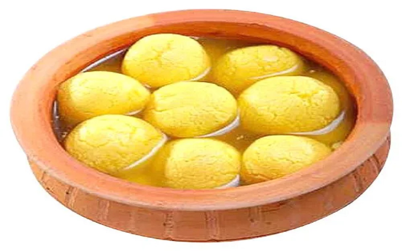 Recipe of the Day: You can also make Kamola Bhog, a famous sweet of Bengal, at home.