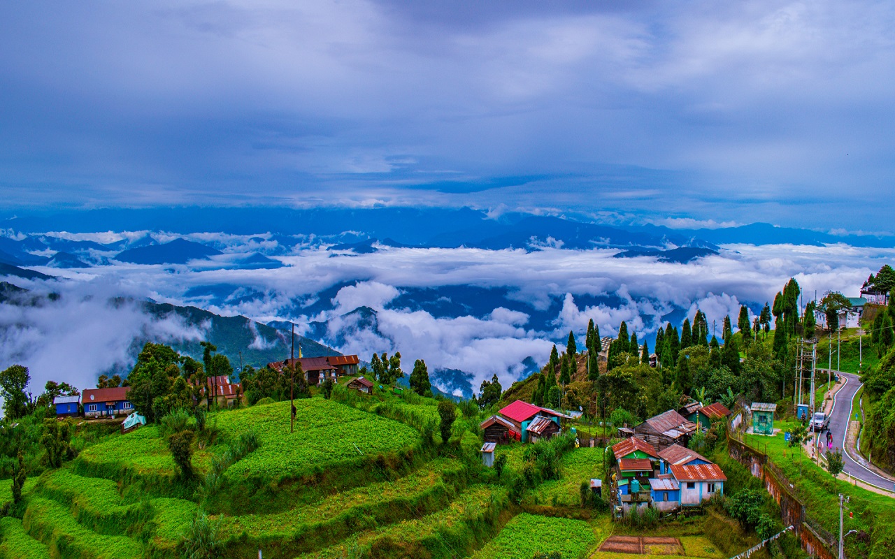 Travel Tips: Go with friends to these hill stations, the beauty here will settle in your mind