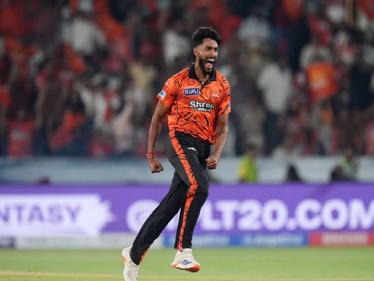 IPL 19: Praful Hinge Sets a Major Record in His Debut Match