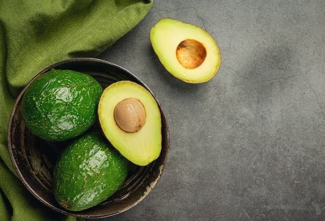 Health Tips: These people should not consume avocado even by mistake, problems may increase