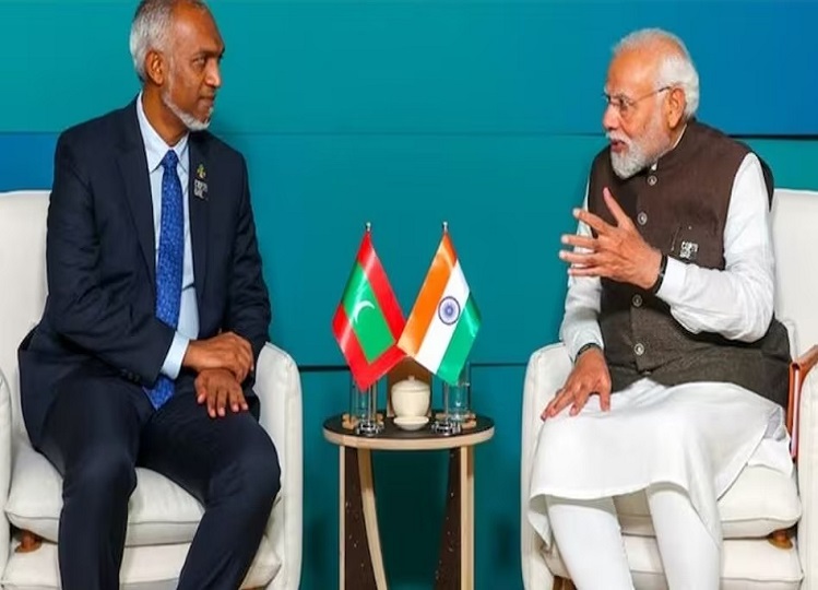 Maldives: President Mohammad Muizzu told India to withdraw its troops from Maldives before March 15.