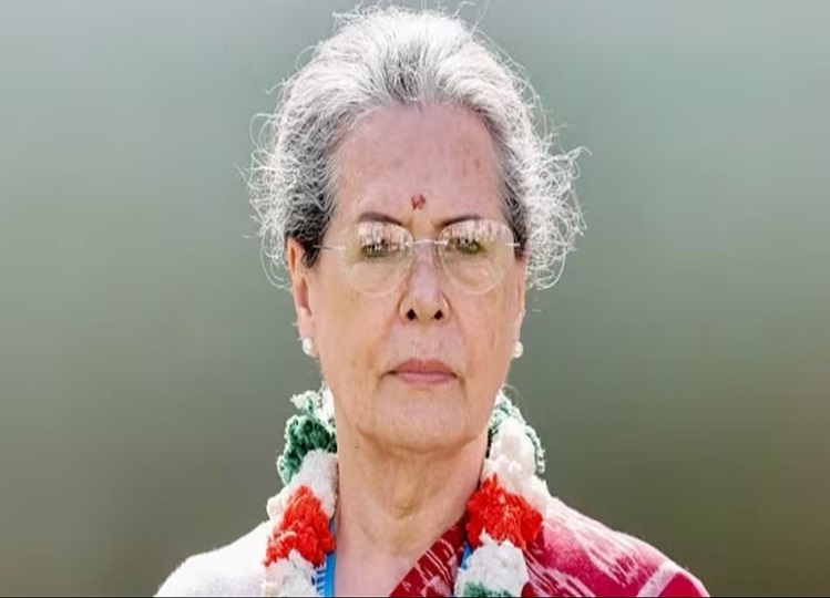 Sonia Gandhi: Sonia came under BJP's target by filing nomination for Rajya Sabha, said- Congress has accepted defeat in Rae Bareli.