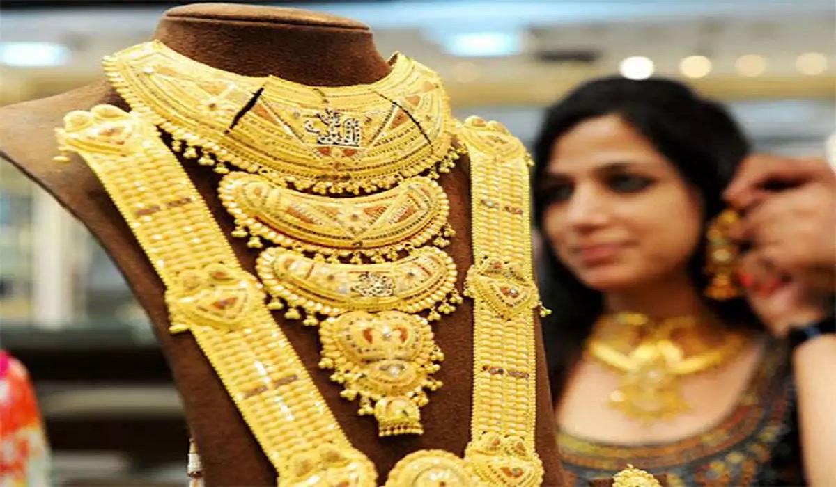 Gold Storage Limit: How much gold can a married lady keep at home? What are the rules of income tax?