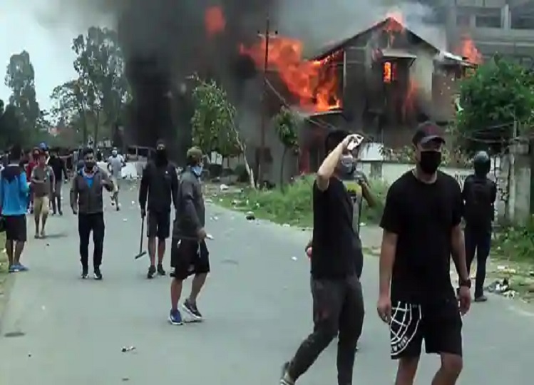 Manipur Violence: Violence continues in Manipur, woman minister's house set on fire, 9 people killed