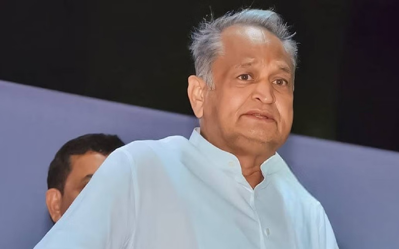 Why did Ashok Gehlot now say that the BJP government wants to take Rajasthan back years?