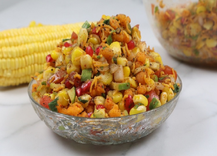Recipe Tips: You can also enjoy 'Chatpati Corn Bhel' in the rainy season