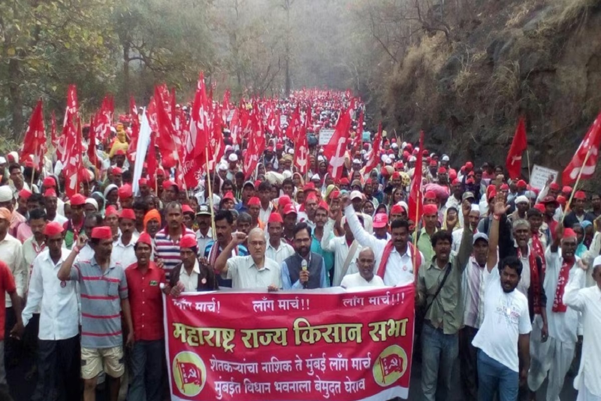 Maharashtra: Government will hold another round of talks with agitating farmers, tribals heading towards Mumbai