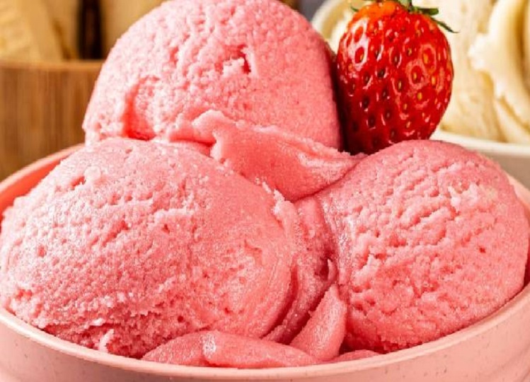 Recipe Tips: Make strawberry ice cream in this summer season, you will like the taste