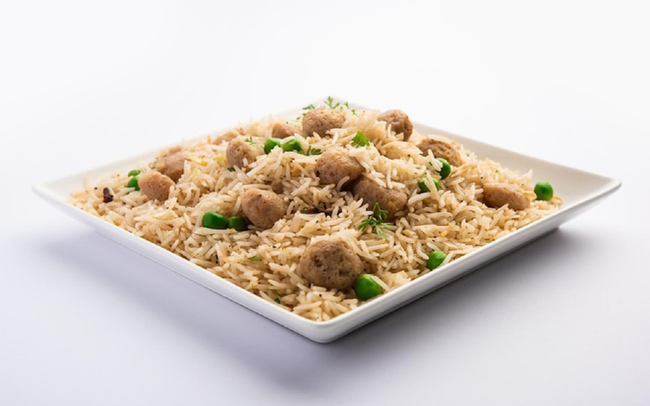 Recipe Tips: You can also make soya pulao for guest, you will definitely like it