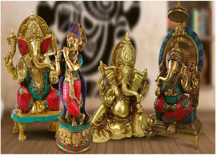 Temple Vastu Tips: Idols of these deities should never be kept in the temple of the house, know the reason