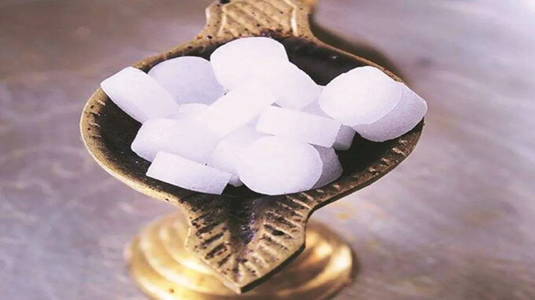 Effective use of camphor for health, home and wellness: Know special ways