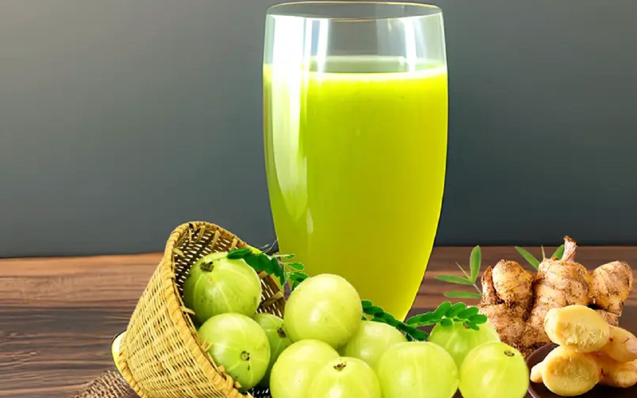 Health Tips: Include Amla-Ginger juice in your diet, this problem will go away