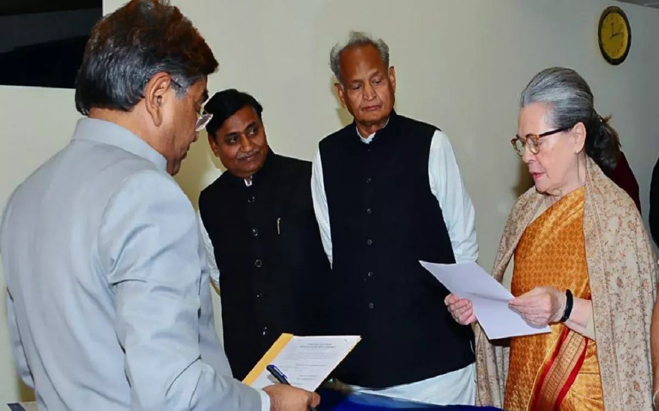Read more about the article Rajasthan: सोनिया गांधी को चुनाव अधिकारी ने दी राहत, भाजपा ने राज्यसभा चुनावों से पहले ही कर दिया था खेल