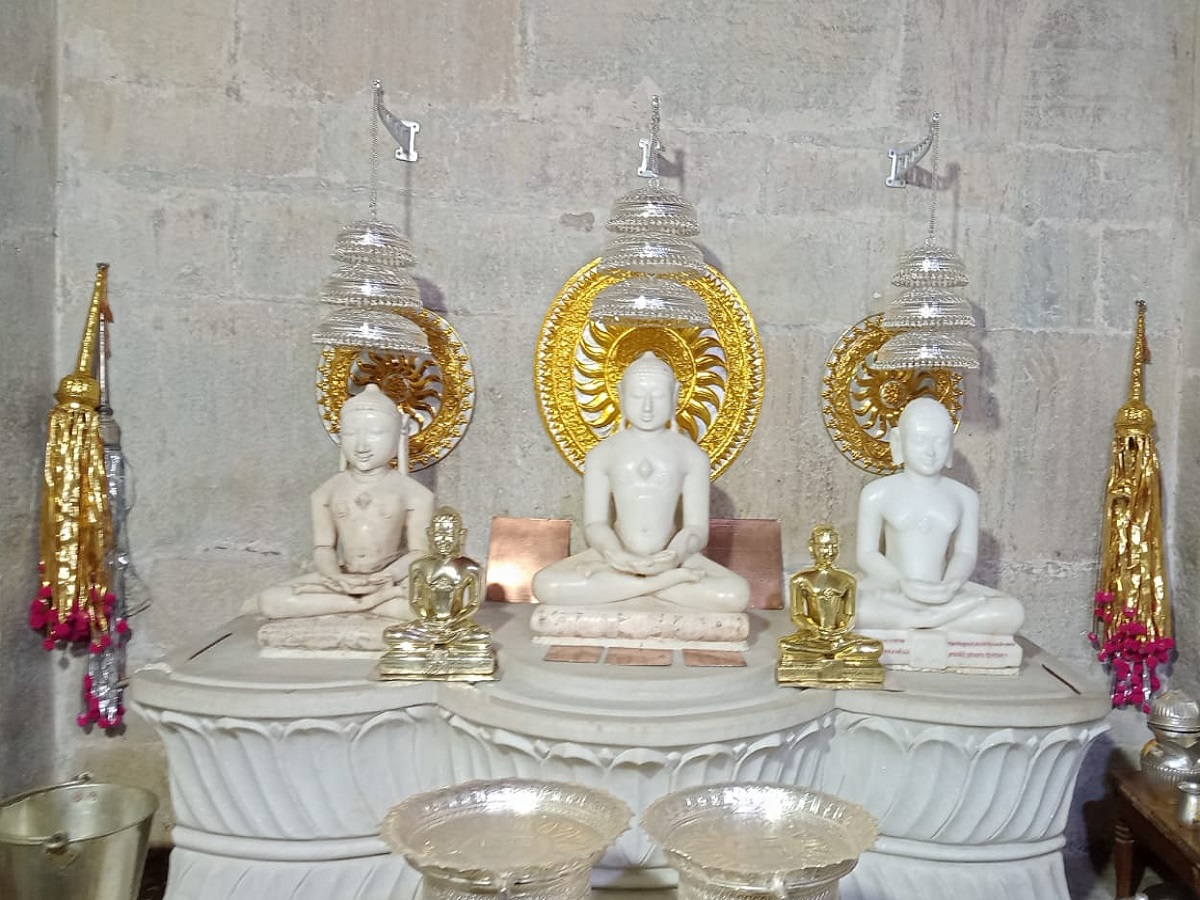 Rajasthan: Theft at Mallinath Temple in Chittorgarh Fort