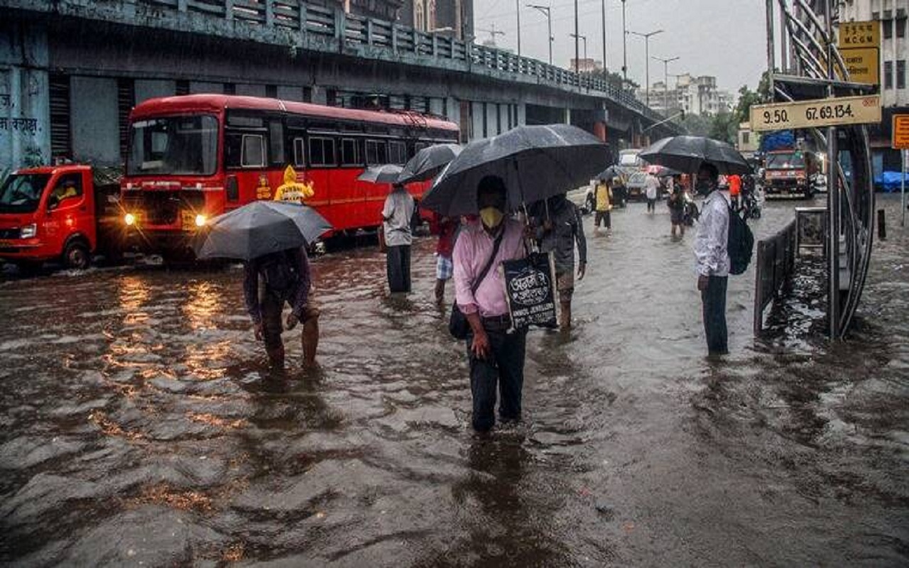 Mumbaikars to get monsoon weather updates on mobile phones: civic body