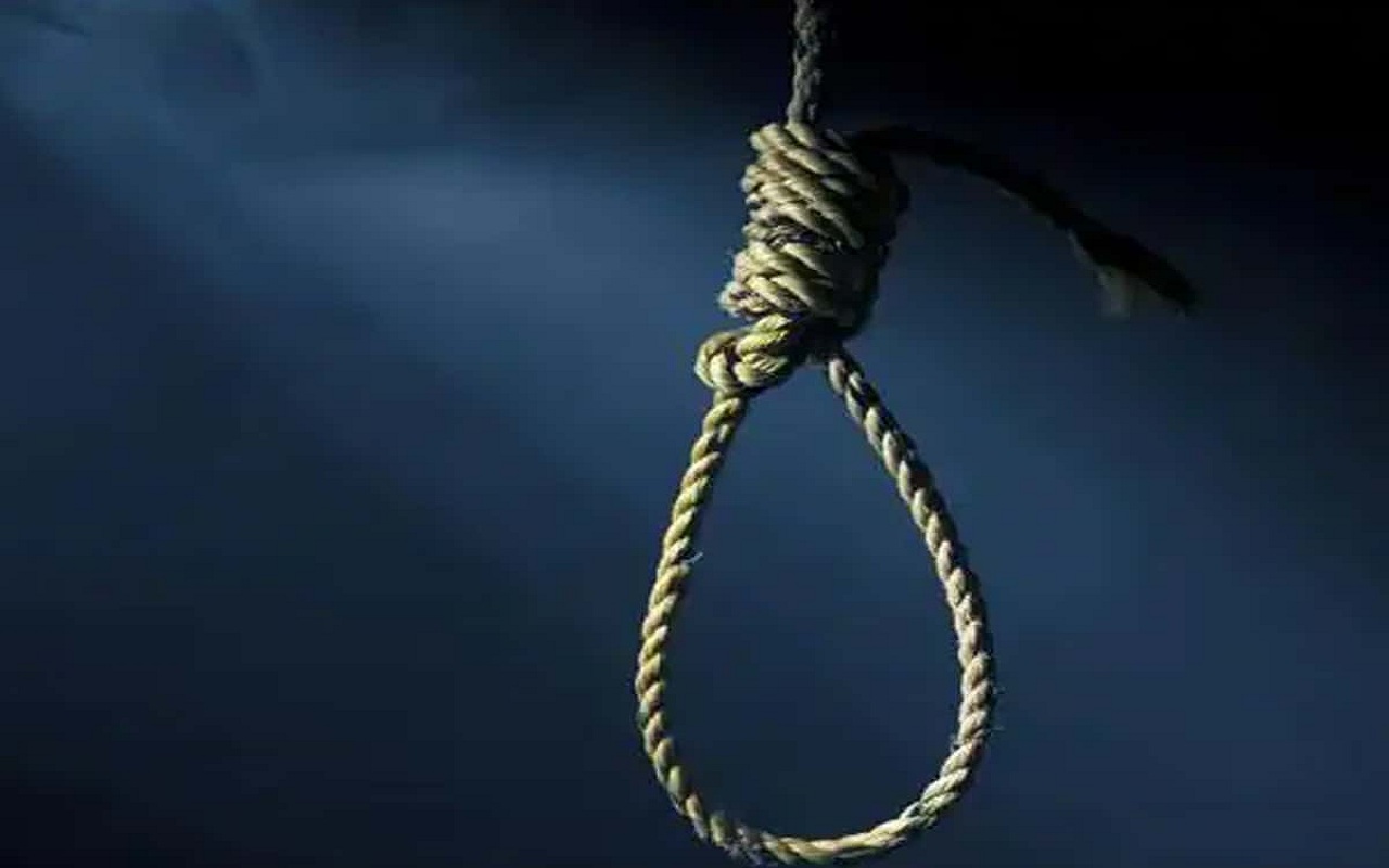 Palghar: Dead body of missing woman found hanging from tree