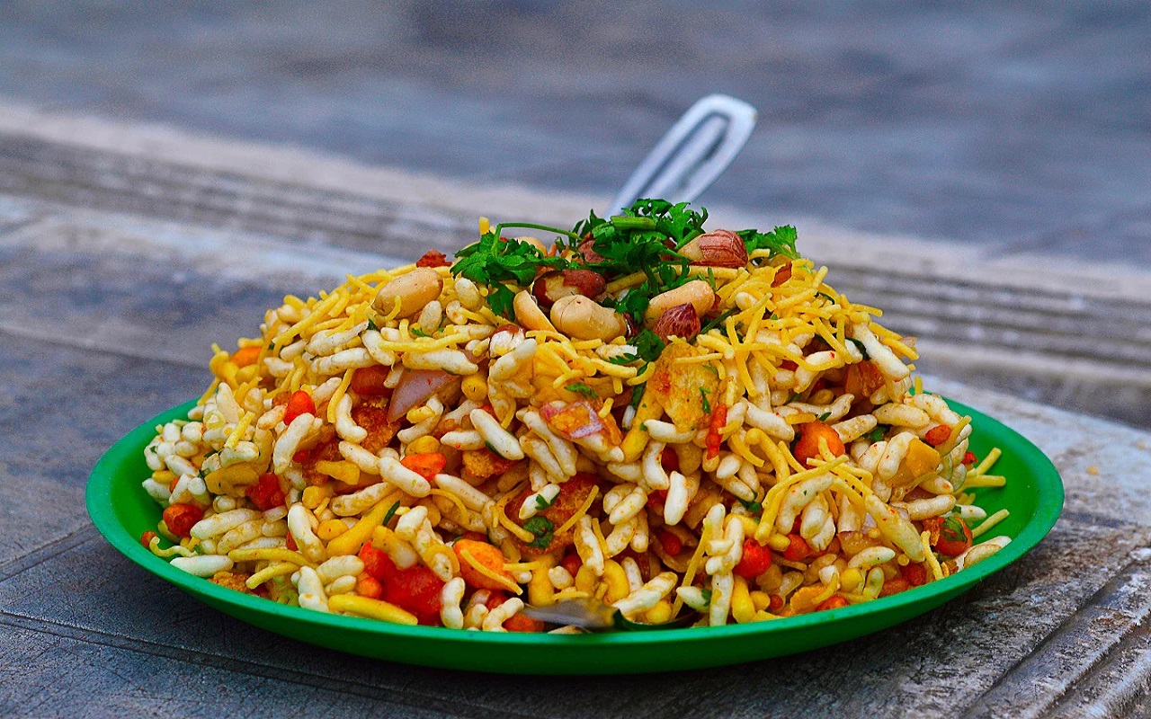 Recipe Tips: You can also eat this low calorie Bhelpuri Chaat