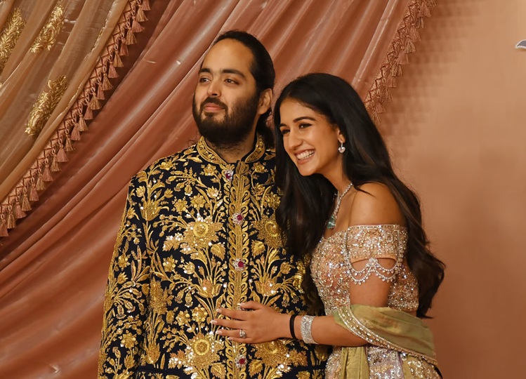 What gifts did Anant Ambani and Radhika Merchant receive from guests at their wedding? Click here to know