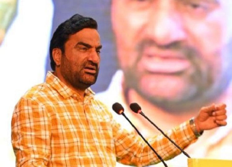 Governments are not able to see the pain of farmers: Hanuman Beniwal