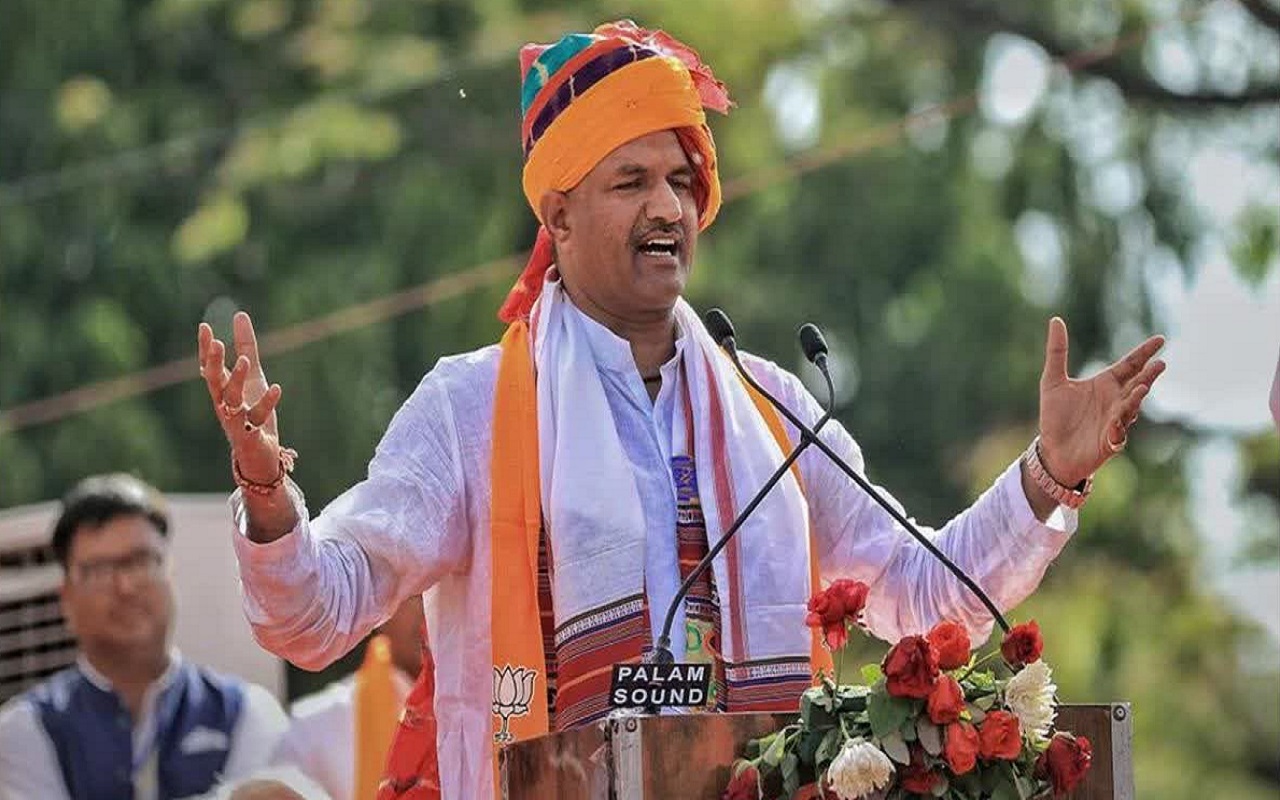 Read more about the article Rajasthan Elections 2023:  राहुल गांधी को लेकर ये क्या बोल गए BJP प्रदेशाध्यक्ष? लगा दिए बड़े ही गंभीर….
