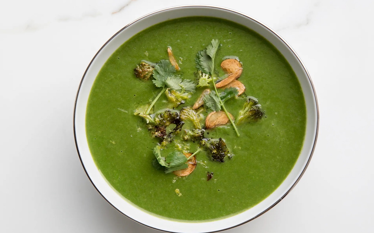Recipe of the Day: Spinach-Broccoli Soup is beneficial for health in winter season, make it with this method.
