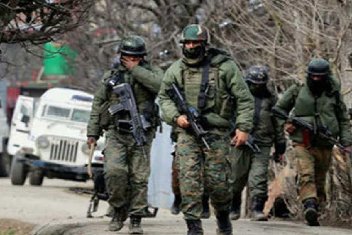 Encounter between terrorists and security forces in Jammu and Kashmir's Pulwama