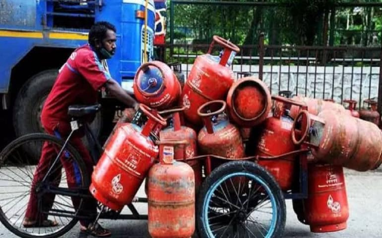 LPG Price: You also want to buy a cylinder for Rs 500, you will have to fulfill these conditions, you will get the facility sitting at home