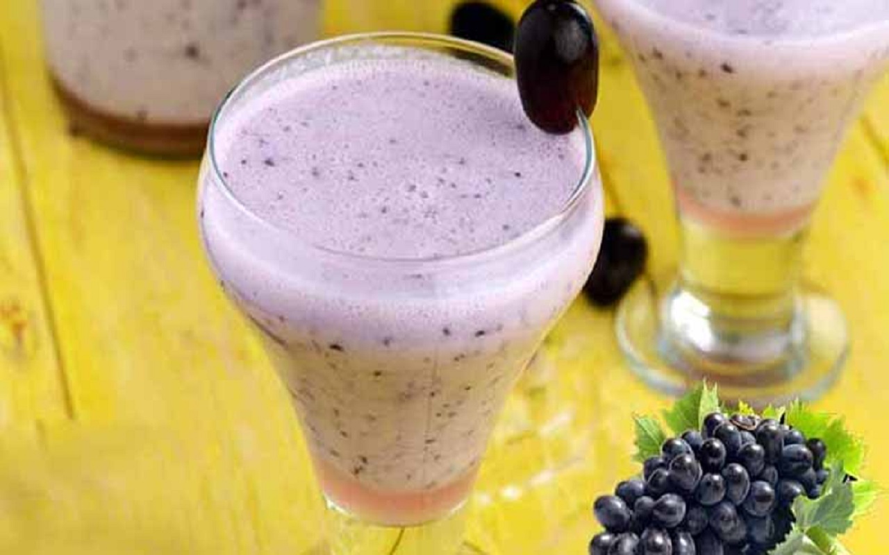 Summer recipes: You can also make black grape smoothie, it is very beneficial for health