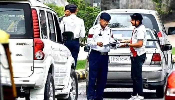 New Traffic Rules: Car drivers should be alert, know the rules otherwise 10000 challan will be deducted